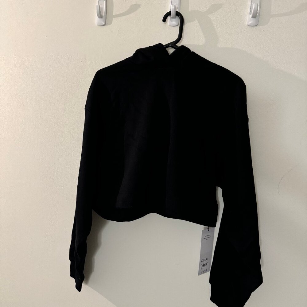 Alo yoga Bae hoodie in black